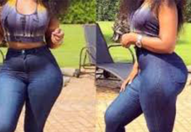 DIASPORA-MOEURS: MINIS JUPES, MOULANTS, COLLANTS, MATELOTS, TENUES SEXY INTERDITS DANS L’ENCEINTE DE L’AMBASSADE DU CAMEROUN A PARIS